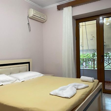 Vila 181 Sarandë Exterior foto